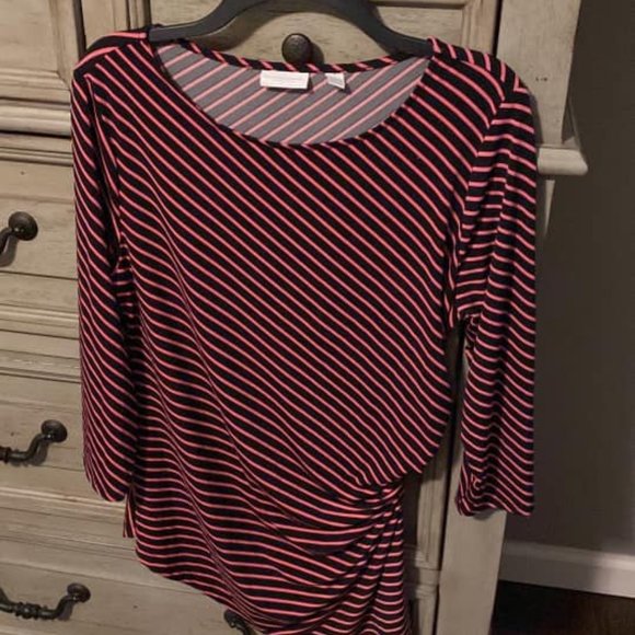 Black and Pink Top - Picture 1 of 1